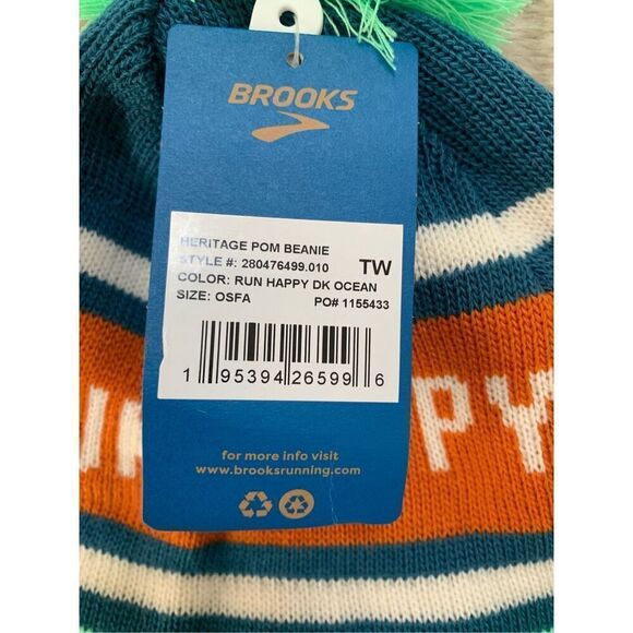 Brooks Heritage Pom Beanie Unisex Run Happy DK Ocean OSFA NWT - Picture 4 of 4